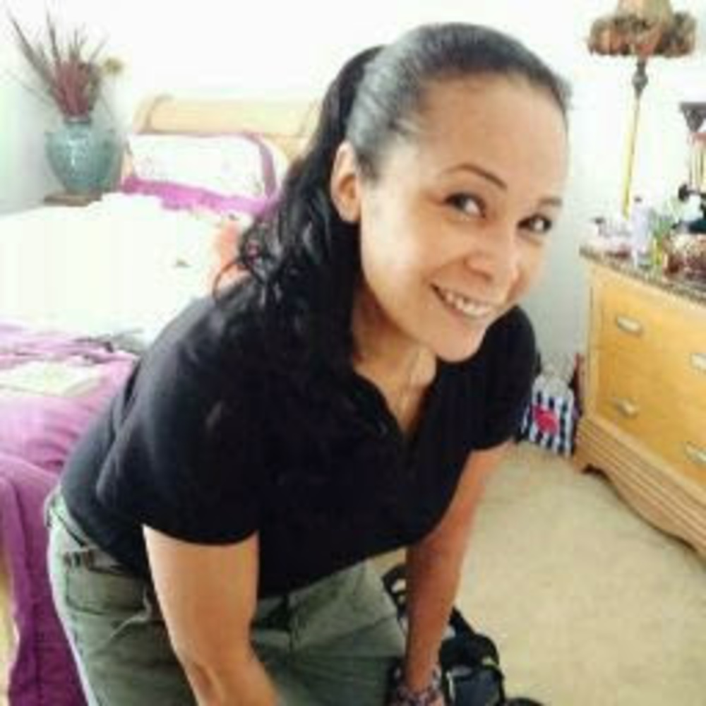 Meet your Posher, Carolyne acero